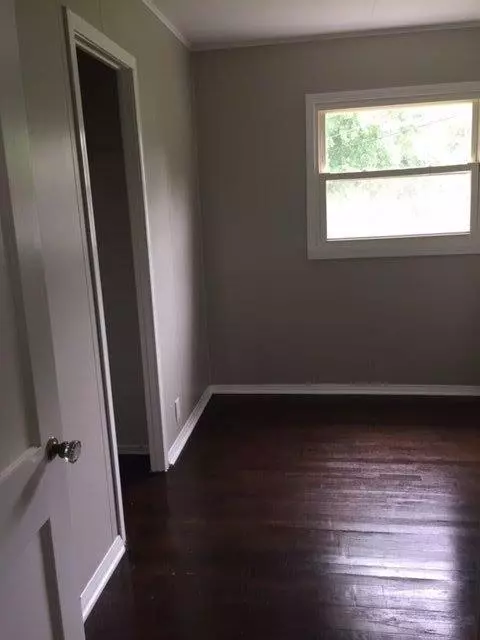 313 Cedar St, Crown Point, IN 46307 photo 9