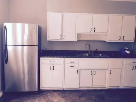 313 Cedar St, Crown Point, IN 46307 photo 3