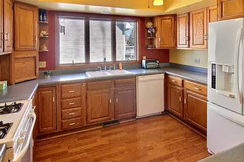 720 Clover Ln, Crown Point, IN 46307 photo 10