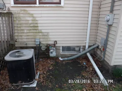 431 N Broad St, Griffith, IN 46319 photo 7