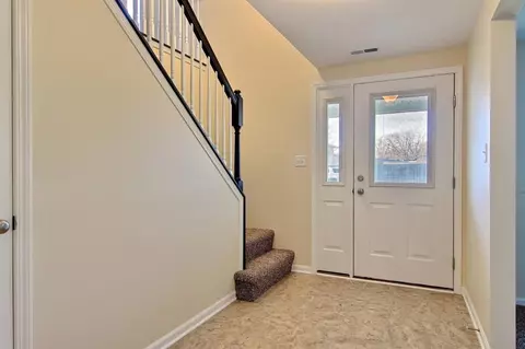 602 Darcy Ln, Griffith, IN 46319 photo 3