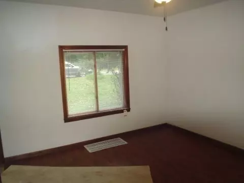 235 N Hamilton St, Gary, IN 46403 photo 4