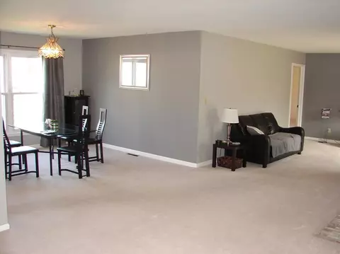 308 Las Olas Dr, Crown Point, IN 46307 photo 6