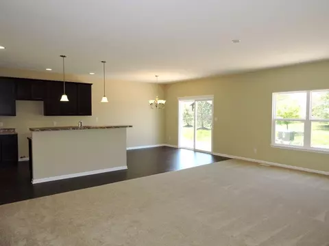 11400 Carolina Cir, Crown Point, IN 46307 photo 5