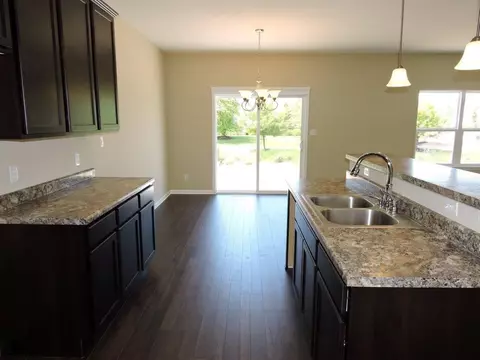 11400 Carolina Cir, Crown Point, IN 46307 photo 8