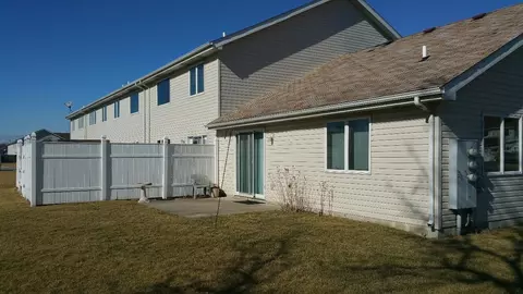 8690 Calhoun Pl, Crown Point, IN 46307 photo 4