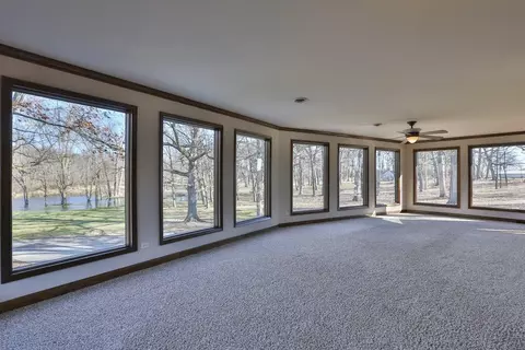 1820 E Rainbow Ln, Crete, IL 60417 photo 9