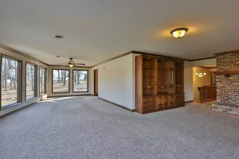 1820 E Rainbow Ln, Crete, IL 60417 photo 7