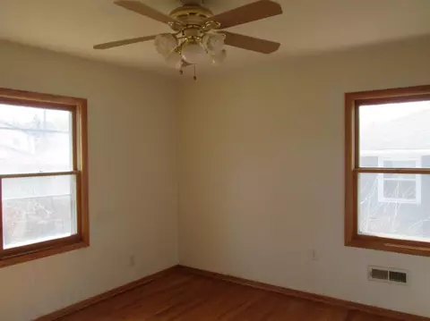 8247 Maple Ave, Gary, IN 46403 photo 6