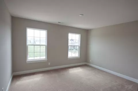 3003 Buckingham Dr, Valparaiso, IN 46385 photo 8