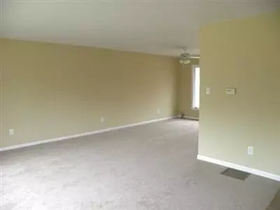 6919 Birch Ave, Gary, IN 46403 photo 9
