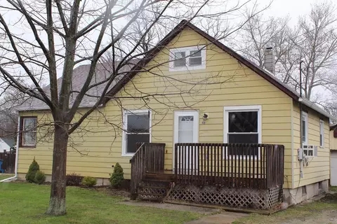 203 E Bates St, Hebron, IN 46341 photo 1