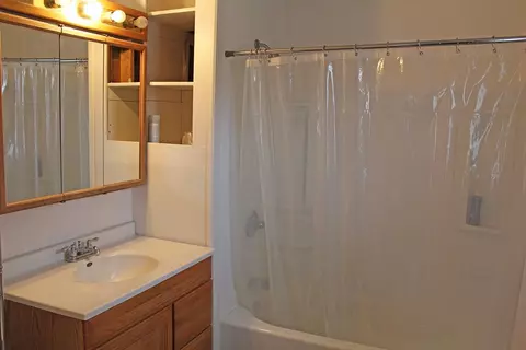 203 E Bates St, Hebron, IN 46341 photo 10