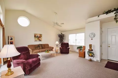 656 Ash Ct, Lowell, IN 46356 photo 2