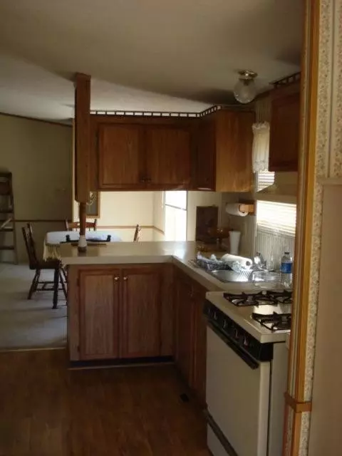 10148 N 300, Wheatfield, IN 46392 photo 4