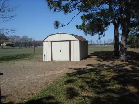 10148 N 300, Wheatfield, IN 46392 photo 3