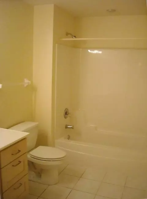 2649 Georgetowne Dr #B2, Highland, IN 46322 photo 8