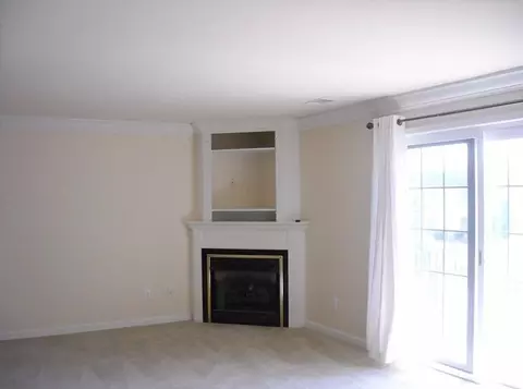 2649 Georgetowne Dr #B2, Highland, IN 46322 photo 2