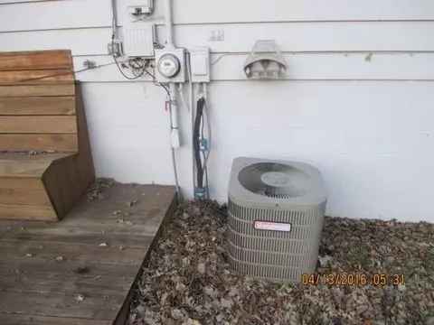 8317 Morse Ct, Crown Point, IN 46307 photo 6