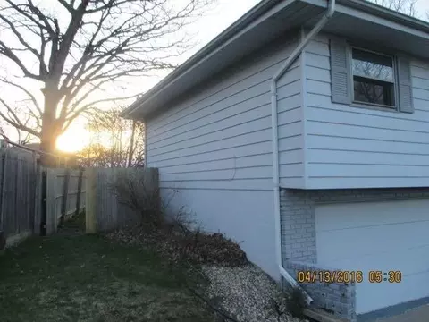 8317 Morse Ct, Crown Point, IN 46307 photo 3