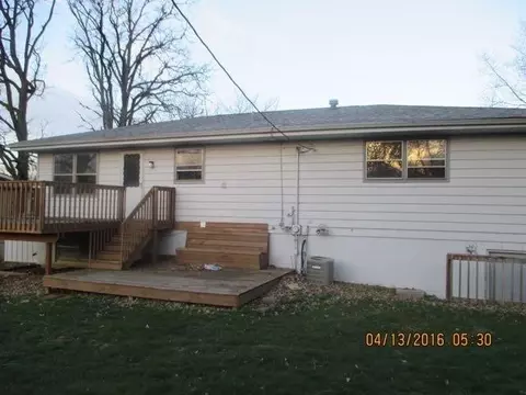 8317 Morse Ct, Crown Point, IN 46307 photo 2