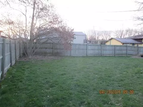 8317 Morse Ct, Crown Point, IN 46307 photo 5