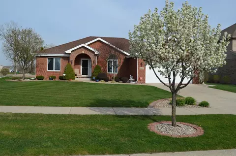 9957 New Devon St, Munster, IN 46321 photo 1