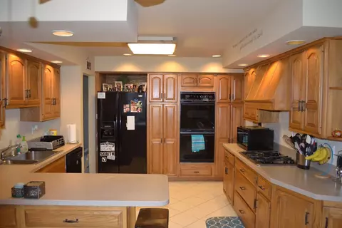 8790 Jefferson Ave, Munster, IN 46321 photo 6