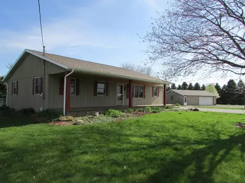 6314 E Bootjack Rd, Rolling Prairie, IN 46371 photo 1