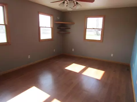 6314 E Bootjack Rd, Rolling Prairie, IN 46371 photo 9