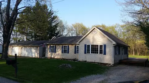 1249 Castle St, Burns Harbor, IN 46304 photo 1