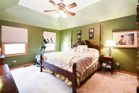 8419 Christopher Dr, Saint John, IN 46373 photo 10