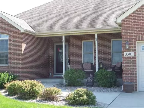 3301 W 150th Ln, Crown Point, IN 46307 photo 2