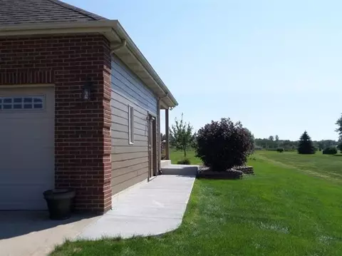 3301 W 150th Ln, Crown Point, IN 46307 photo 3