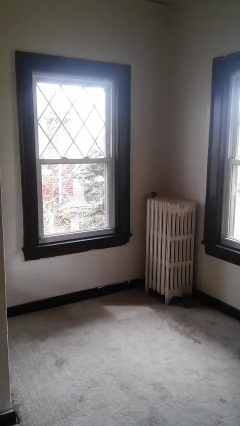 764 Hayes St, Gary, IN 46404 photo 10
