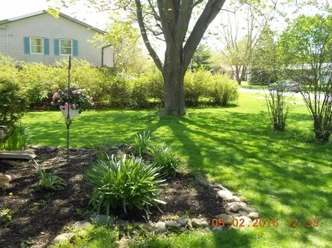 601 Franciscan Dr, Crown Point, IN 46307 photo 4