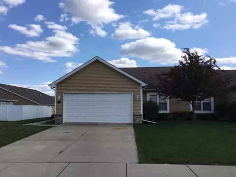 1823 E 105th Pl, Crown Point, IN 46307 photo 1