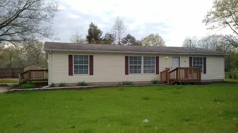 9670 NW Front St, De Motte, IN 46310 photo 1