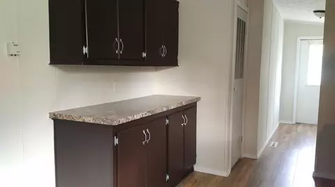 9670 NW Front St, De Motte, IN 46310 photo 5
