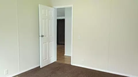 9670 NW Front St, De Motte, IN 46310 photo 8