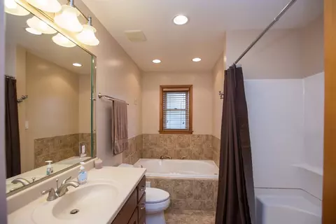 8243 Monroe Ave, Munster, IN 46321 photo 7