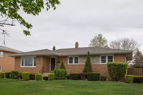 8243 Monroe Ave, Munster, IN 46321 photo 1