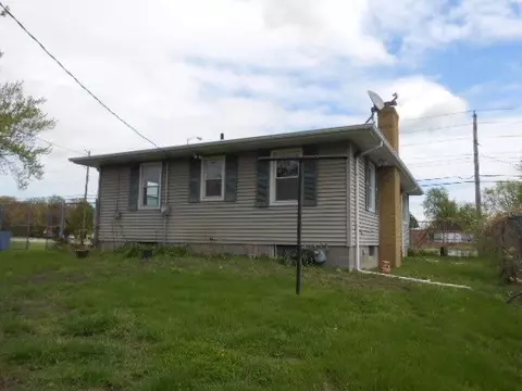 1340 N Broad St, Griffith, IN 46319 photo 4