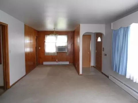 1340 N Broad St, Griffith, IN 46319 photo 6