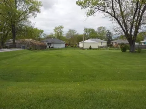 1340 N Broad St, Griffith, IN 46319 photo 5