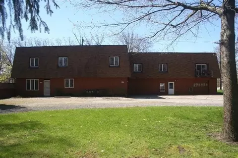 333 W 3rd St, Hobart, IN 46342 photo 1