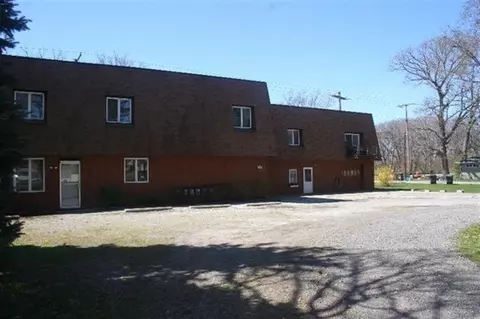 333 W 3rd St, Hobart, IN 46342 photo 2