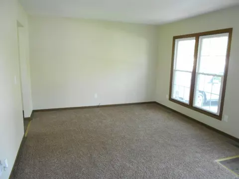 17550 Willowbrook Dr, Lowell, IN 46356 photo 4