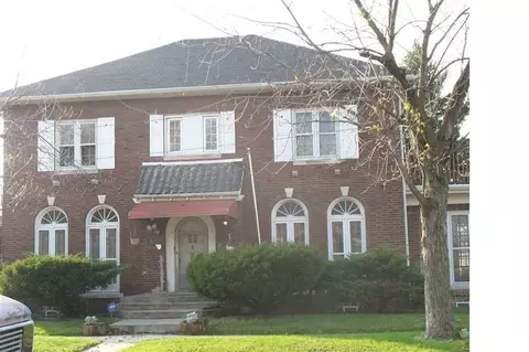 700 Arthur St, Gary, IN 46404 photo 2
