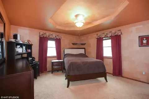 340 Manchester Ct, Griffith, IN 46319 photo 6